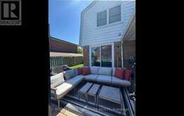 1 KENMANOR BOULEVARD | Toronto Ontario | Slide Image Forty