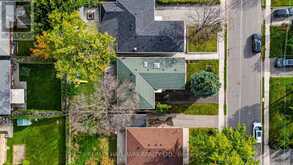 20 WISHING WELL DRIVE | Toronto Ontario | Slide Image Forty-five