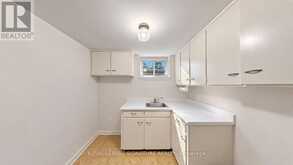 35 FLORENS AVENUE | Toronto Ontario | Slide Image Twenty