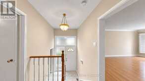 35 FLORENS AVENUE | Toronto Ontario | Slide Image Thirty