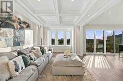 297 SEAVIEW HEIGHTS | East Gwillimbury Ontario | Slide Image Seven