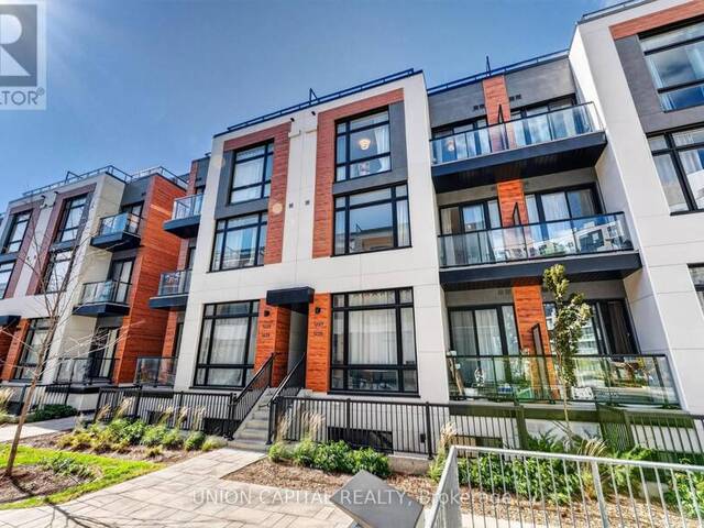 1227 - 8 DAVID EYER ROAD Richmond Hill Ontario, L4S 0N3 - 2 Bedrooms Condo For Sale