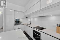 1227 - 8 DAVID EYER ROAD | Richmond Hill Ontario | Slide Image Eight