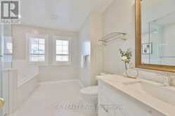 21 IRON HORSE AVENUE | Richmond Hill Ontario | Slide Image Fifteen