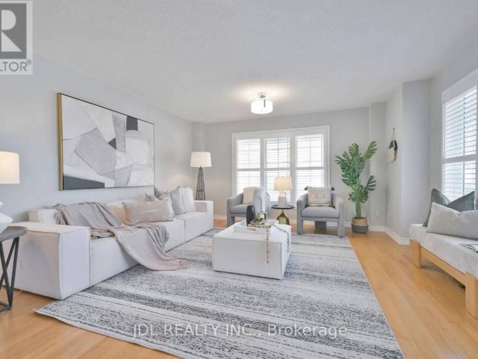 21 IRON HORSE AVENUE, Richmond Hill, Ontario L4B 4H2