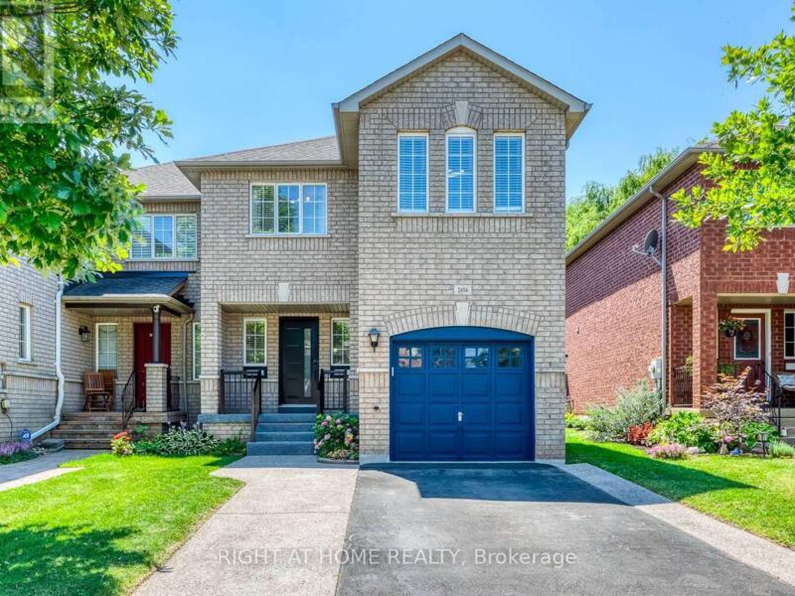 2416 LAZIO LANE, Oakville, Ontario L6M 4P4