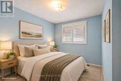 35 IVANHOE ROAD | Brantford Ontario | Slide Image Eighteen