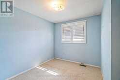 35 IVANHOE ROAD | Brantford Ontario | Slide Image Nineteen