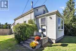 715 SOUTH PELHAM ROAD | Welland Ontario | Slide Image One