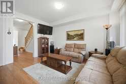 130 OGSTON CRESCENT | Whitby Ontario | Slide Image Nine