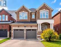 1526 FARROW CRESCENT | Innisfil Ontario | Slide Image One
