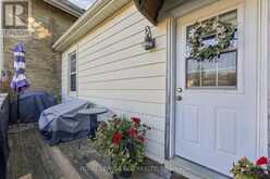 35 METCALFE STREET | Aurora Ontario | Slide Image Thirty-three