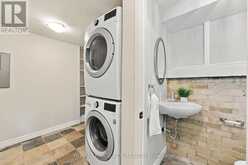 35 METCALFE STREET | Aurora Ontario | Slide Image Nine