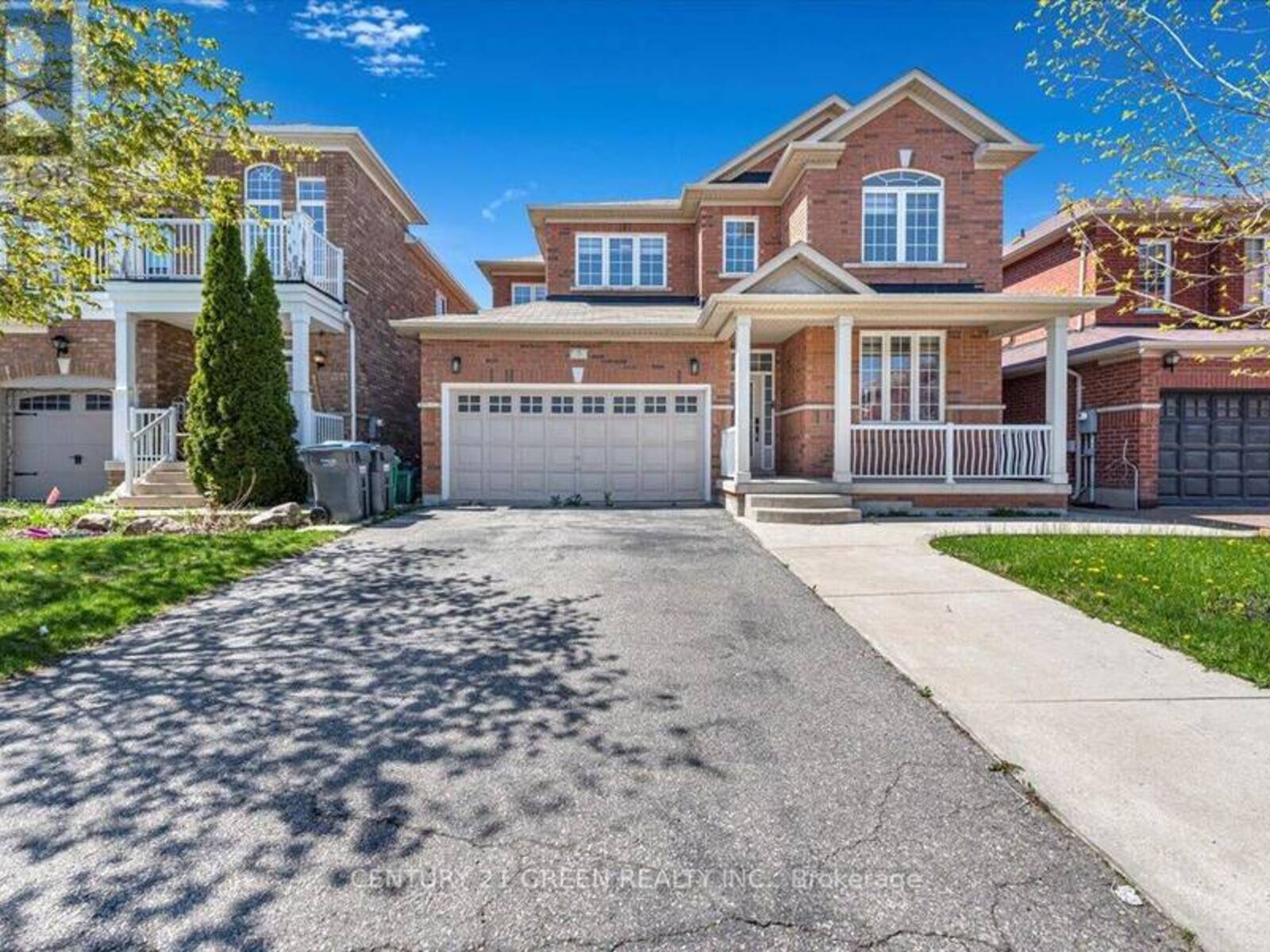7 ACCENT CIRCLE, Brampton, Ontario L7A 0L2