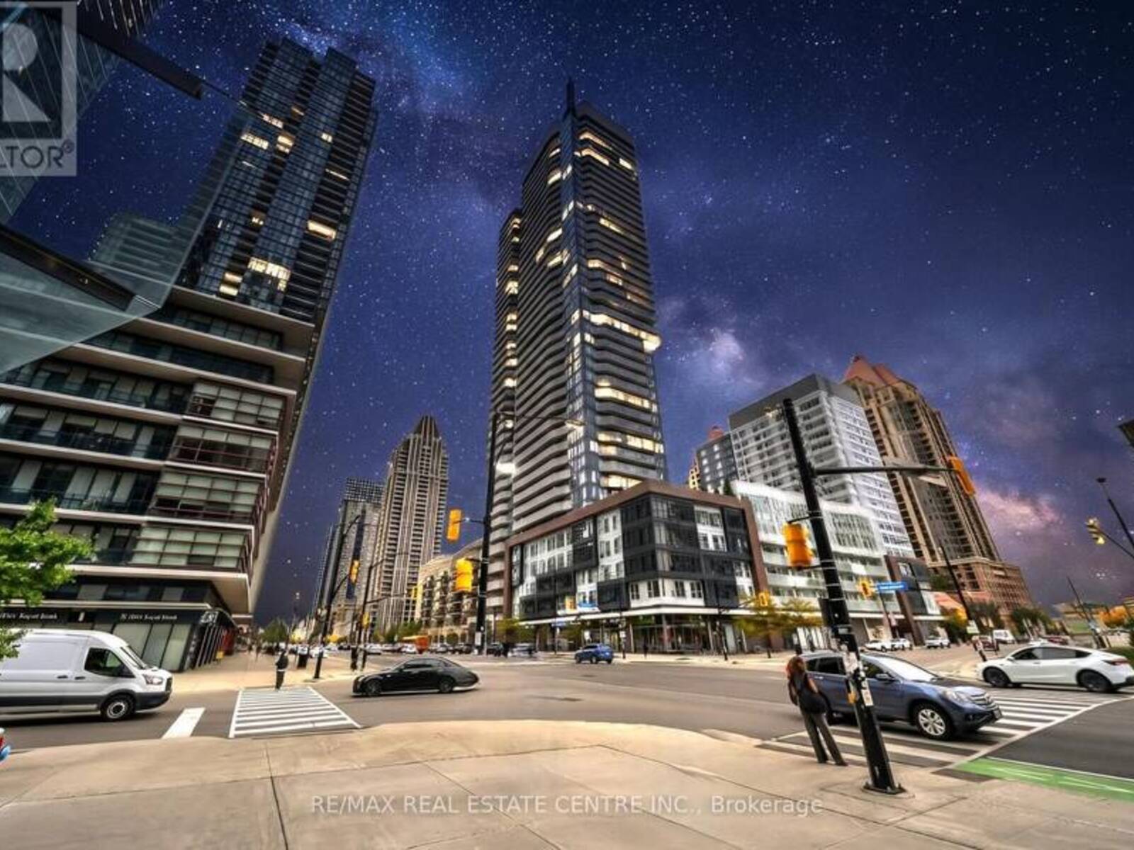 3803 - 4065 CONFEDERATION PARKWAY N, Mississauga, Ontario L5B 4W1