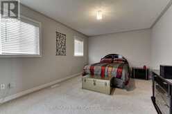 64 IAN DRIVE | Georgina Ontario | Slide Image Thirteen