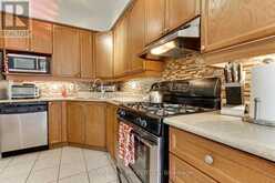 64 IAN DRIVE | Georgina Ontario | Slide Image Seven