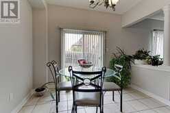 64 IAN DRIVE | Georgina Ontario | Slide Image Nine