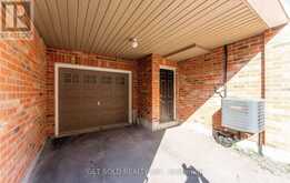 33 SERGIO MARCHI STREET | Toronto Ontario | Slide Image Forty
