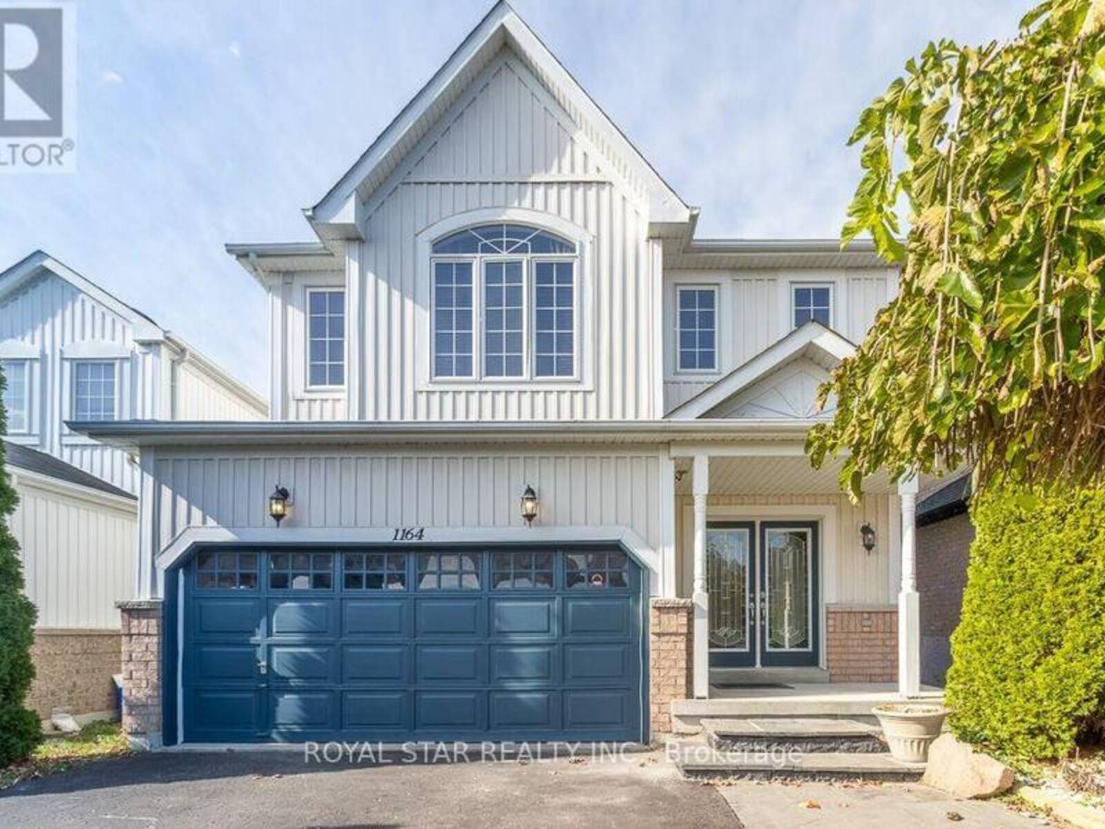 1164 STIRE STREET, Oshawa, Ontario L1K 0G4