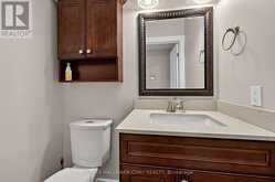 38 IMPERIAL CRESCENT | Bradford West Gwillimbury Ontario | Slide Image Thirteen
