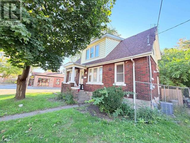 3203 LINWOOD PLACE Windsor Ontario, N9C 1P9 - 8 Bedrooms Home For Sale