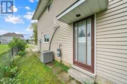 138 45TH STREET N | Wasaga Beach Ontario | Slide Image Twenty-four