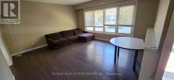 65 CARDILL CRESCENT | Waterloo Ontario | Slide Image Two