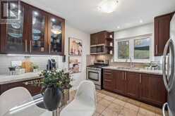 78 SPRINGHEAD GARDENS | Richmond Hill Ontario | Slide Image Ten