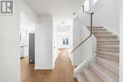 39 D'AMBROSIO DRIVE | Barrie Ontario | Slide Image Sixteen