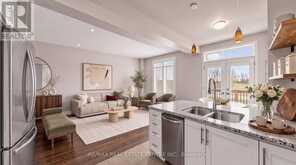 2350 NATASHA CIRCLE | Oakville Ontario | Slide Image Fifteen
