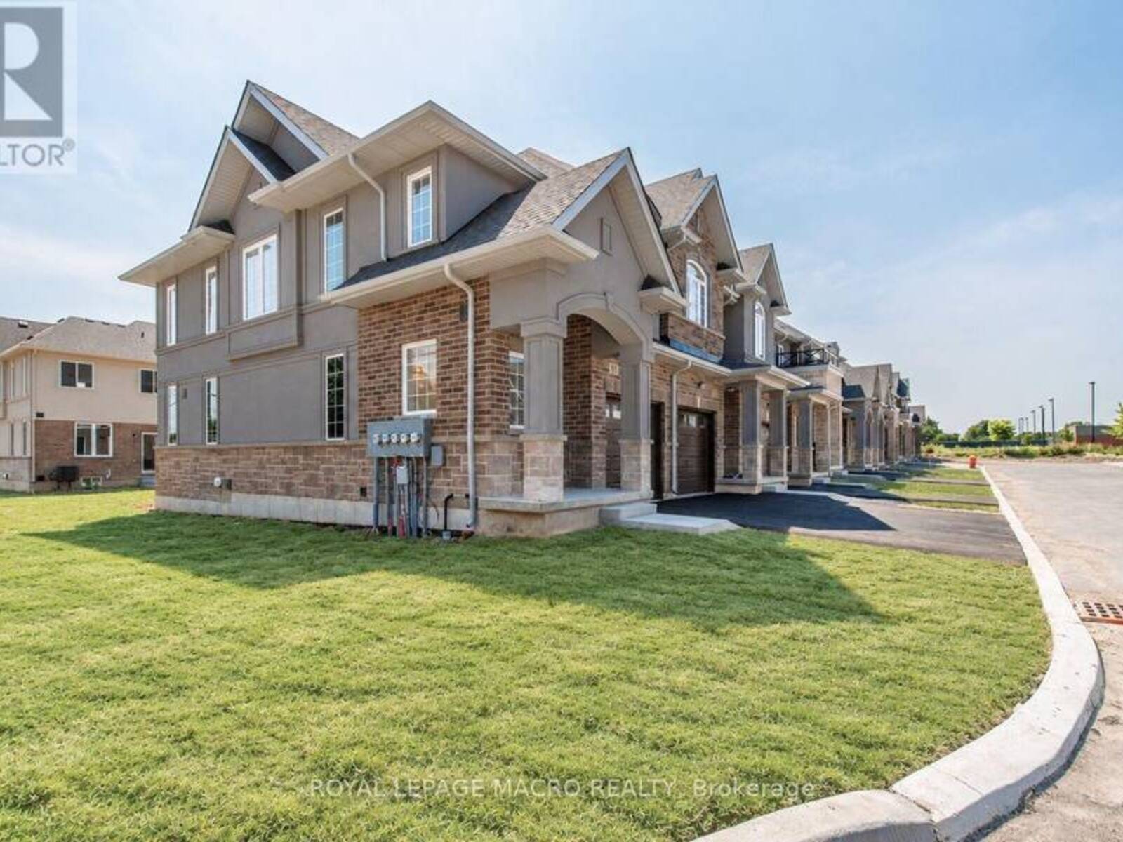 55 LINDEN PARK LANE, Hamilton, Ontario L9A 1Y1