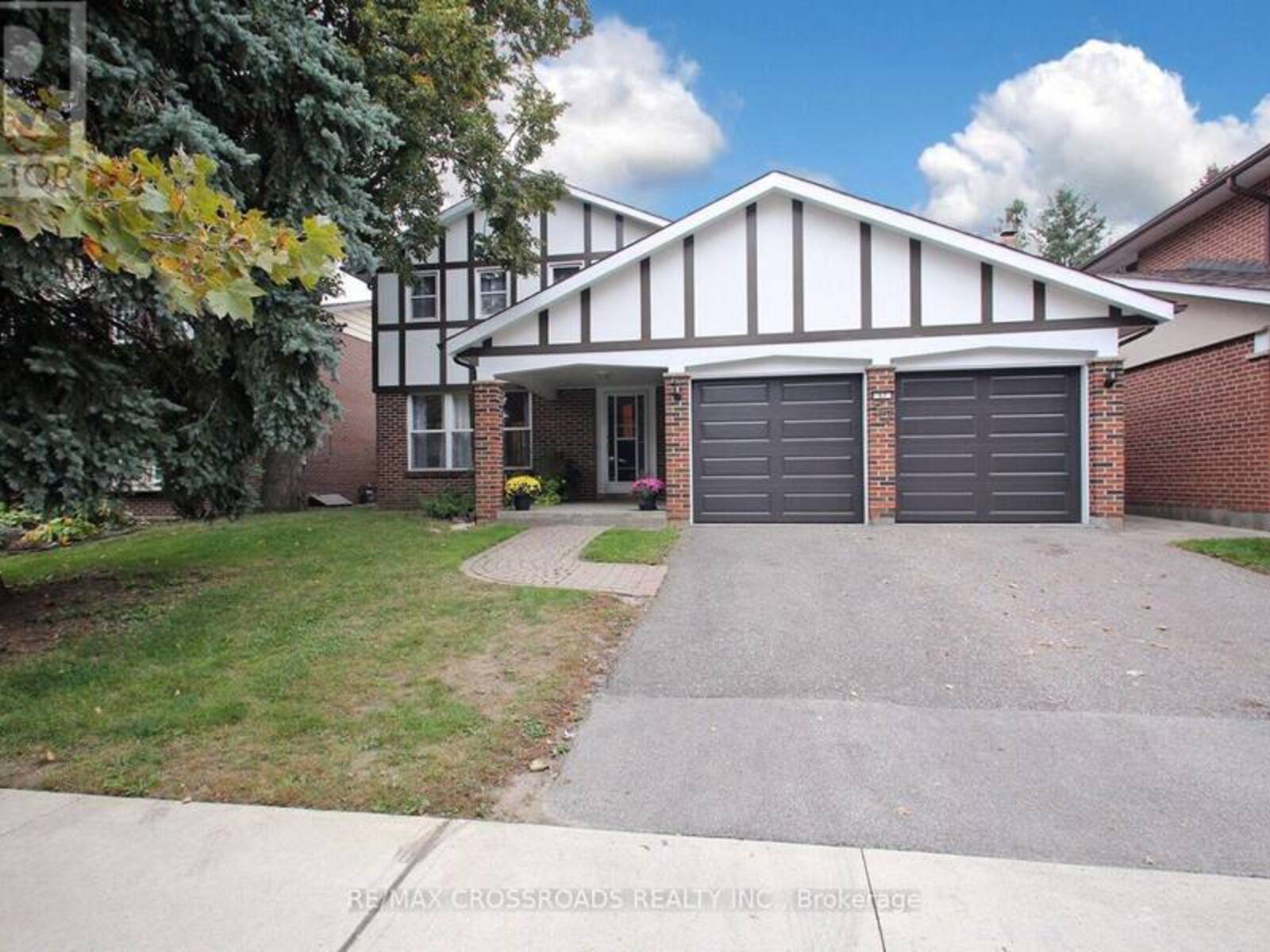 57 KIMBERDALE CRESCENT, Toronto, Ontario M1W 1Y4