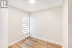 250 ROSSLYN AVENUE N | Hamilton Ontario | Slide Image Nineteen