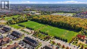 15 BEACON POINT STREET | Markham Ontario | Slide Image Fifty