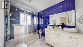 131 FOXCHASE AVENUE | Vaughan Ontario | Slide Image Fifteen