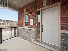 11 HILDRED CUSHING WAY | Uxbridge Ontario | Slide Image Two
