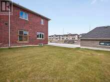 11 HILDRED CUSHING WAY | Uxbridge Ontario | Slide Image Thirty-nine
