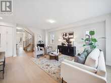 11 HILDRED CUSHING WAY | Uxbridge Ontario | Slide Image Eight