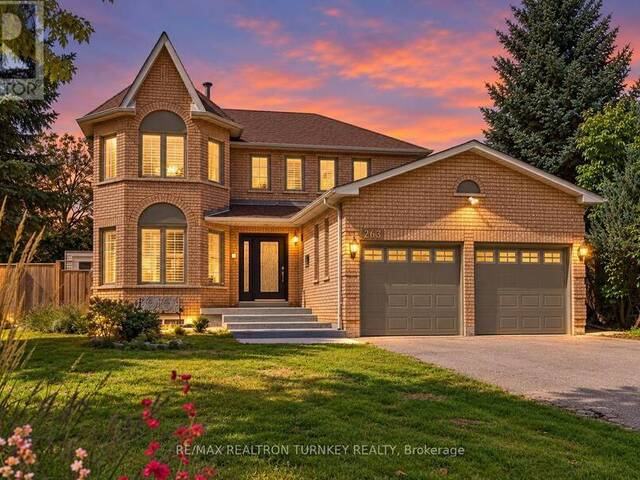 263 CHAMBERS CRESCENT Newmarket Ontario, L3X 1T1 - 6 Bedrooms Home For Sale