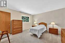 4 BINNIE DRIVE | Springwater Ontario | Slide Image Ten