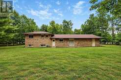 4 BINNIE DRIVE | Springwater Ontario | Slide Image Twenty-two