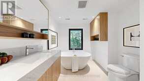 292 STILL'S LANE | Oakville Ontario | Slide Image Thirty
