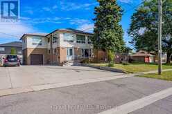 29 LANGSTONE CRESCENT | Halton Hills Ontario | Slide Image Three