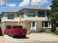 29 LANGSTONE CRESCENT | Halton Hills Ontario | Slide Image Two