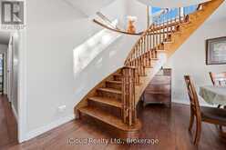 29 LANGSTONE CRESCENT | Halton Hills Ontario | Slide Image Eight