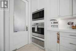154 BURBANK DRIVE | Toronto Ontario | Slide Image Thirteen