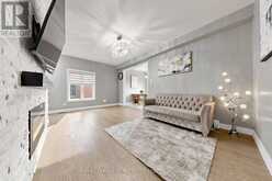 199 ARMSTRONG CRESCENT | Bradford West Gwillimbury Ontario | Slide Image Six