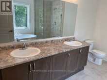 147 DOVEDALE DRIVE | Georgina Ontario | Slide Image Twelve