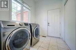 187 MORNING DOVE DRIVE | Markham Ontario | Slide Image Nineteen